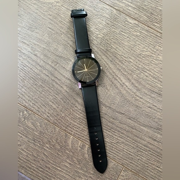 Modern Classy Black  Watch - Picture 1 of 4